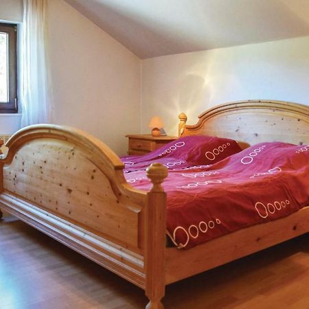 Cozy Home In Sellerich With Kitchen Экстерьер фото